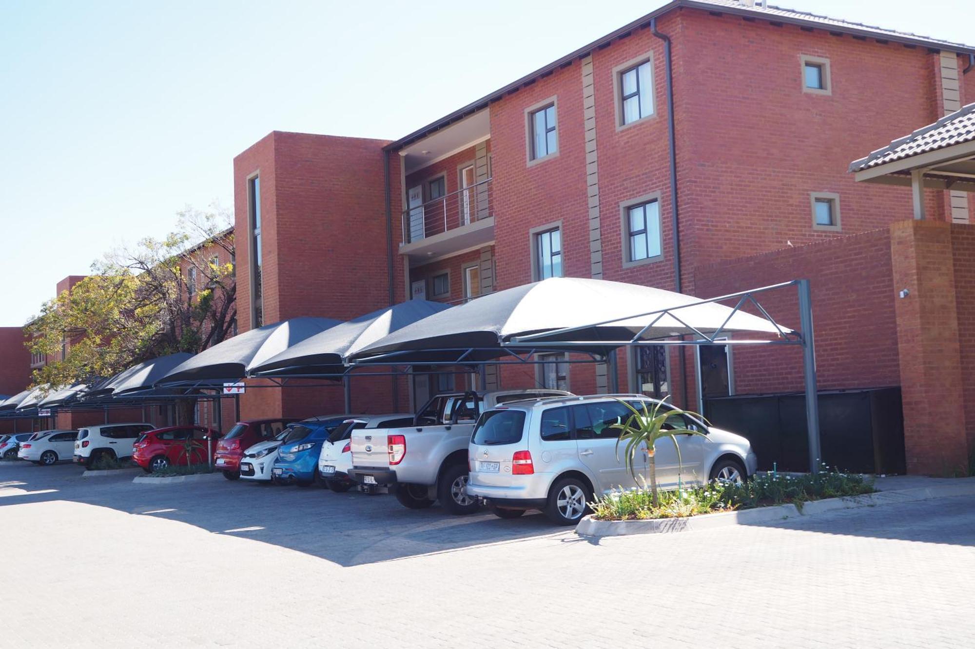בוקסבורג Or Tambo Self Catering Apartments, The Willows מראה חיצוני תמונה