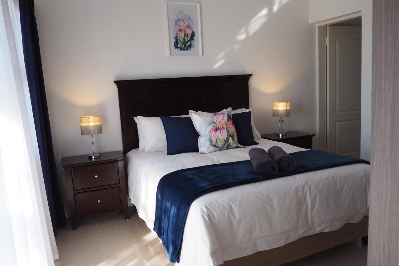 בוקסבורג Or Tambo Self Catering Apartments, The Willows מראה חיצוני תמונה