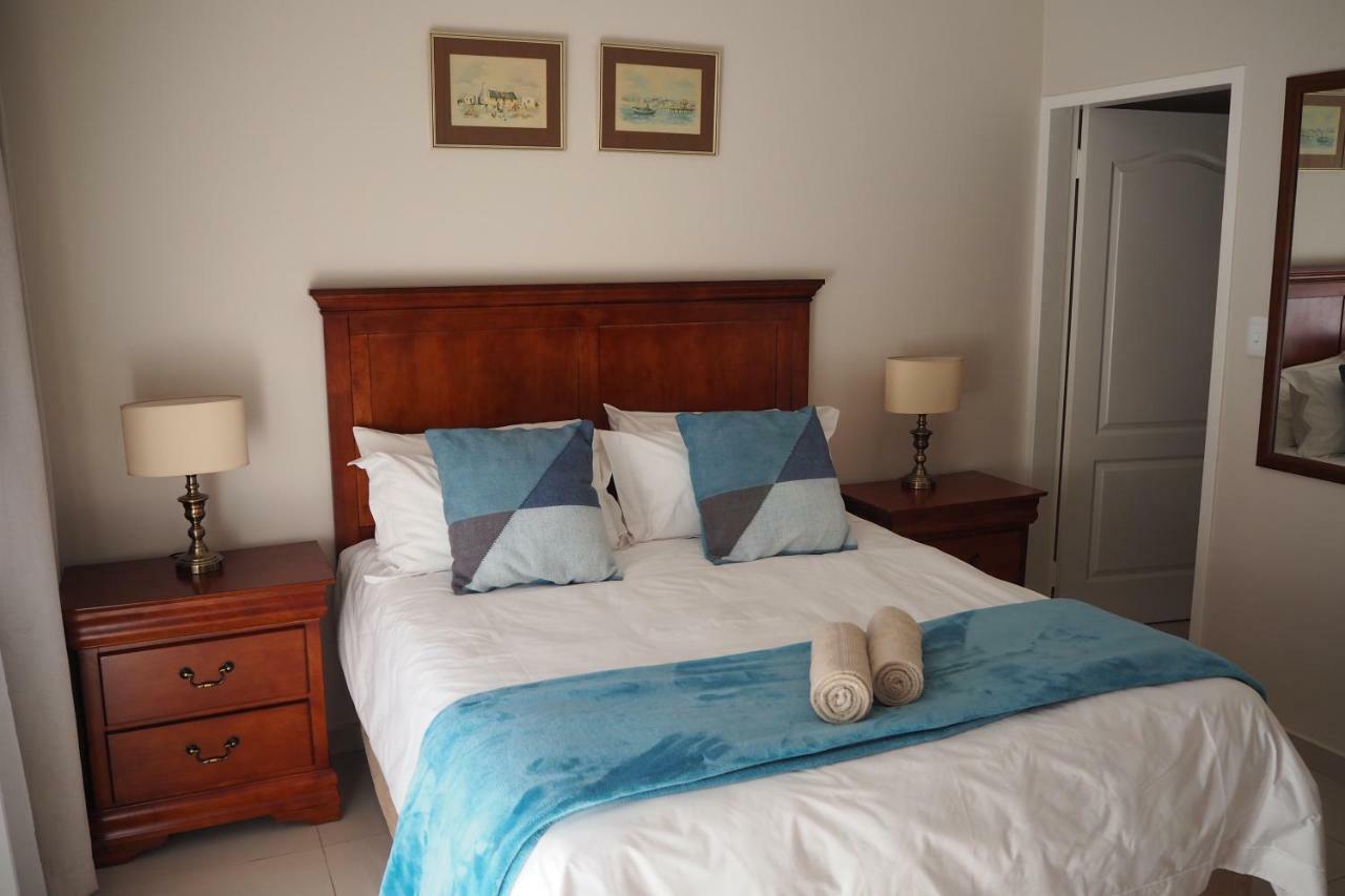 בוקסבורג Or Tambo Self Catering Apartments, The Willows מראה חיצוני תמונה